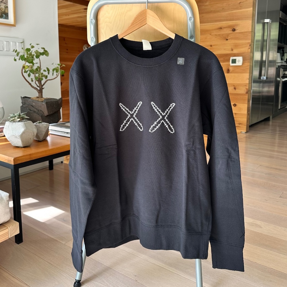 KAWS x Uniqlo [NEW]
